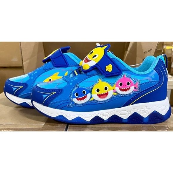 Nickelodeon Other - Baby Shark Toddler Boys Light Up Athletic Sneakers